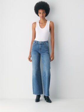 Jeans Denim Forum Aritzia 90s Snatched Hi-Rise Wide Leg 26 Light Wash 124703